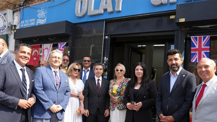 Olay Gazetesi'nin Düzenlediği "Türk Diasporası Birlik ve Beraberlik Buluşması"na UID UK'den Güçlü Katılım